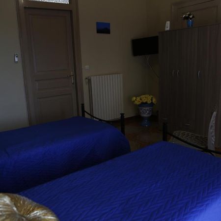 B&B Al Centro Никозия Екстериор снимка