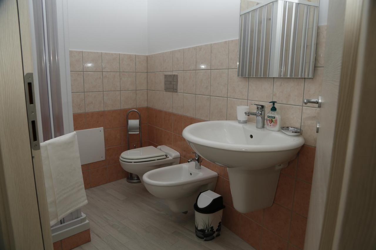 B&B Al Centro Никозия Екстериор снимка